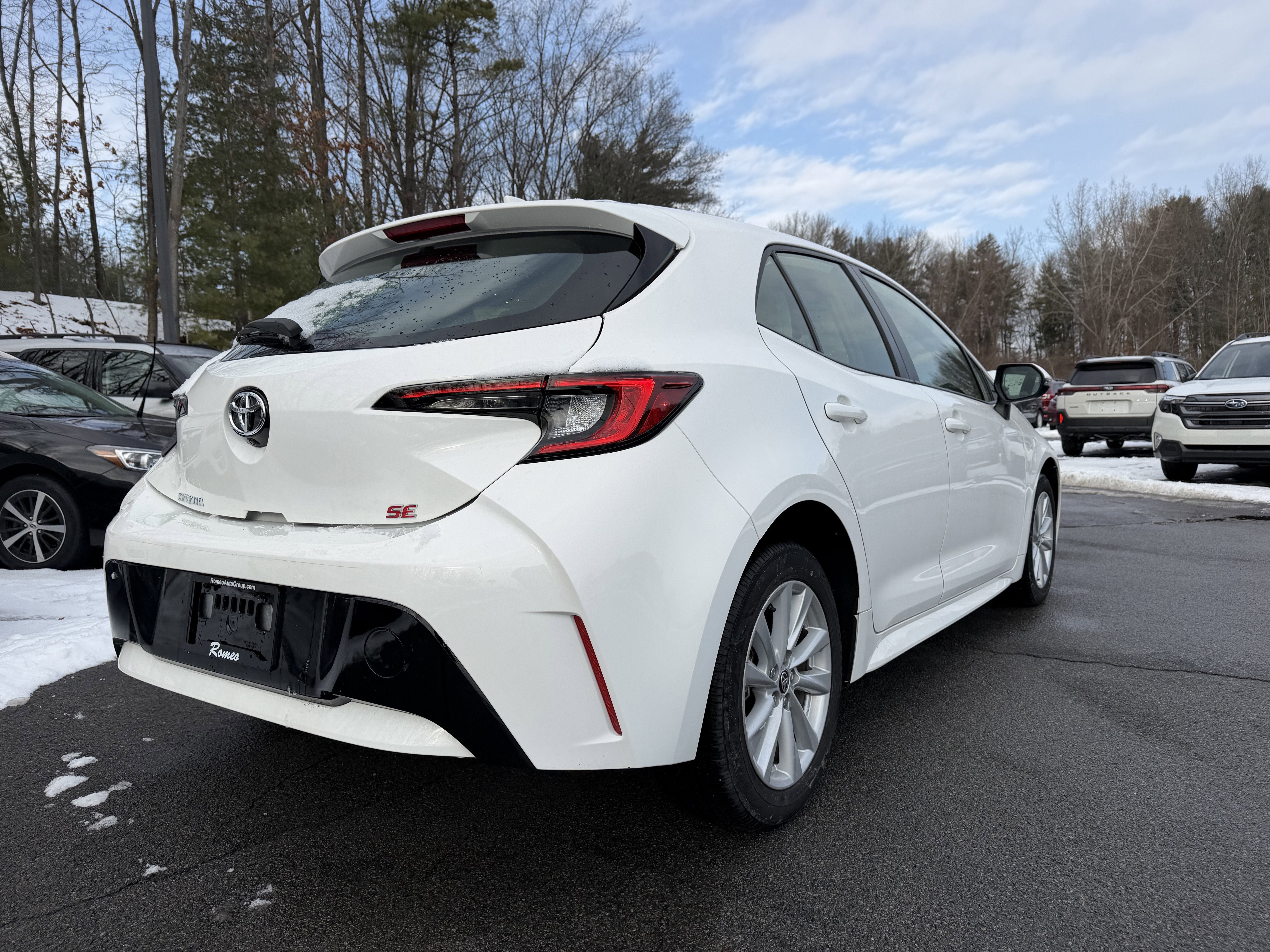 2025 Toyota Corolla Hatchback SE