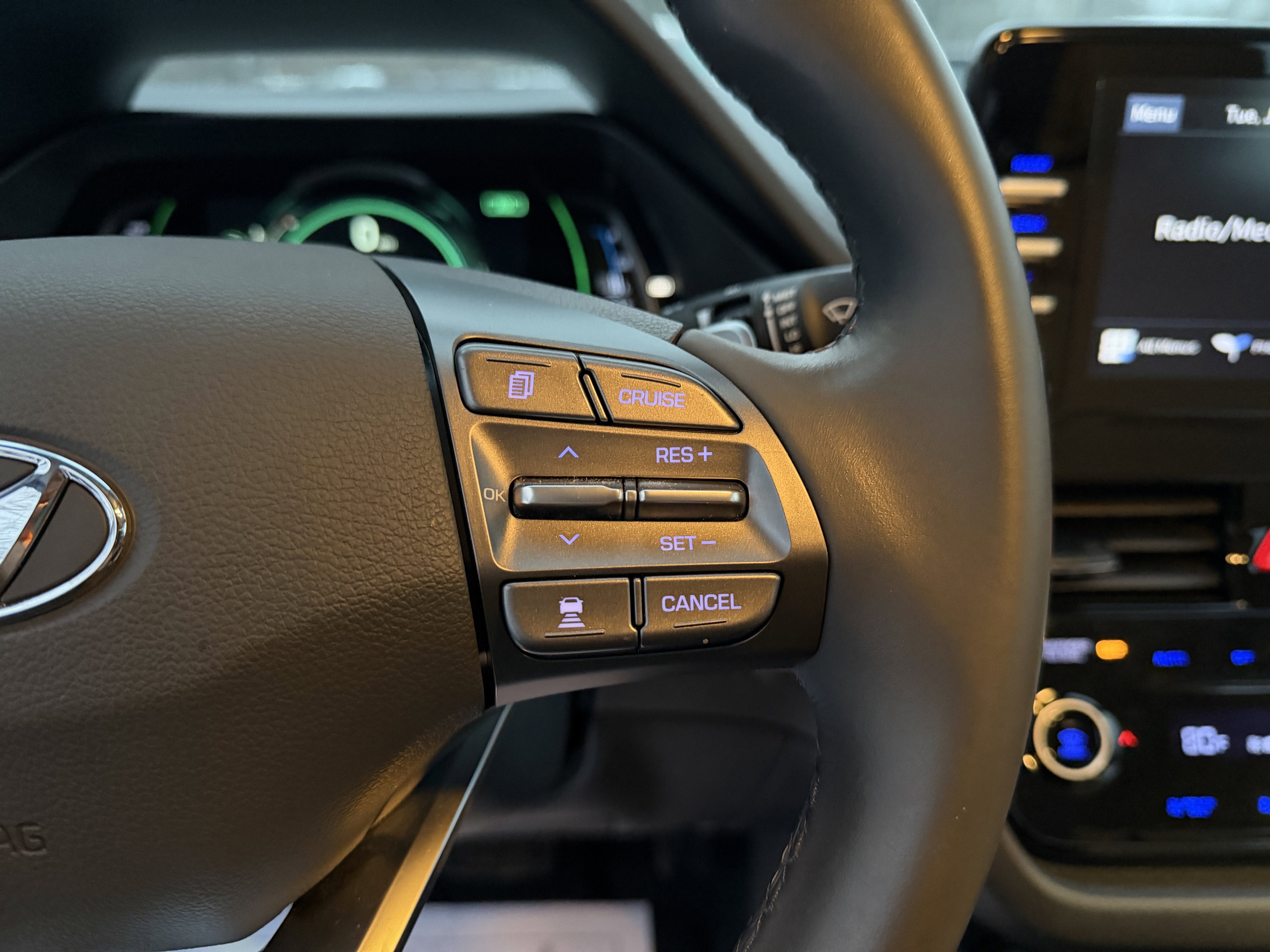 2022 Hyundai Ioniq Plug-In Hybrid SEL