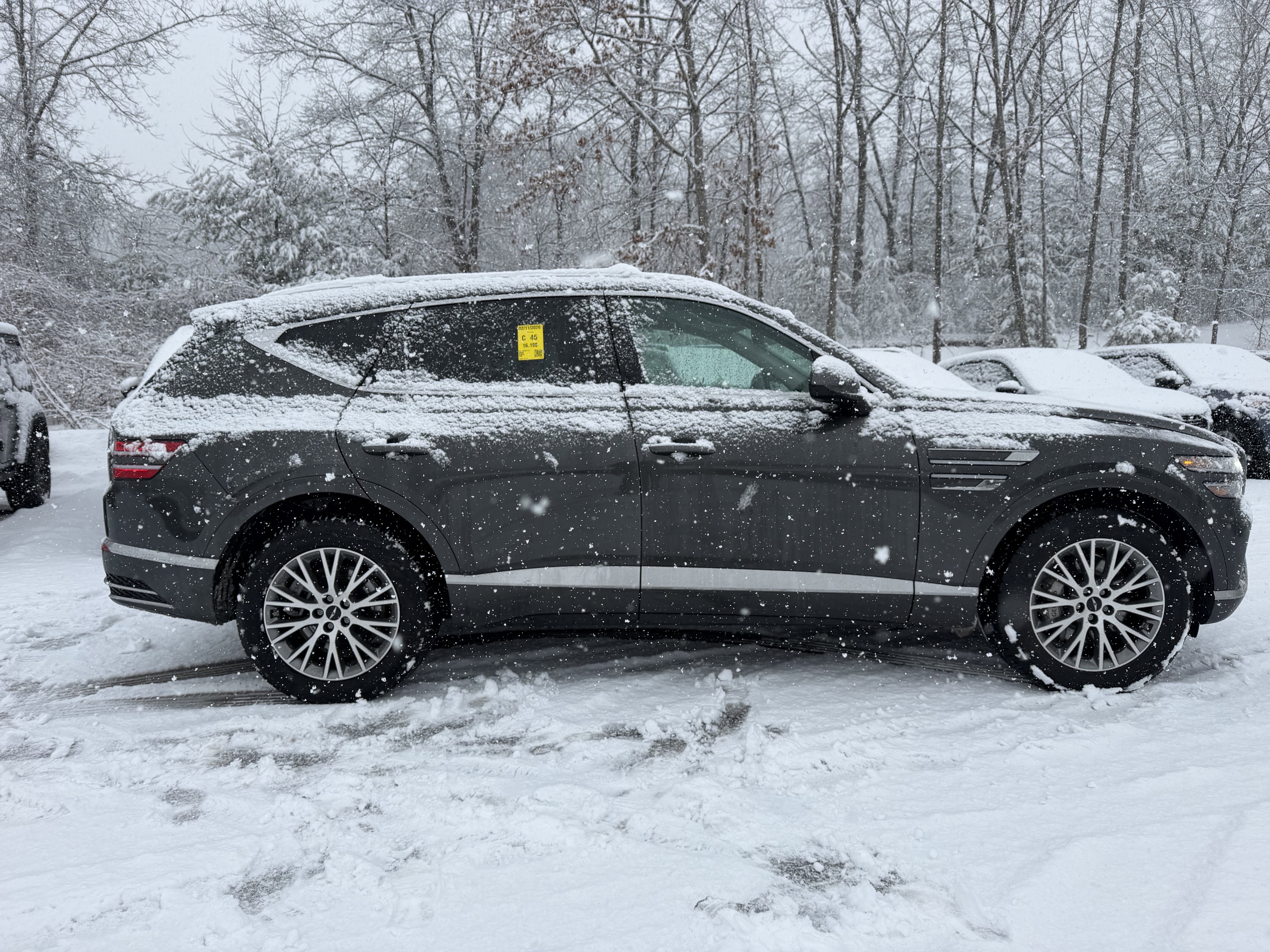 2025 Genesis GV80 2.5T