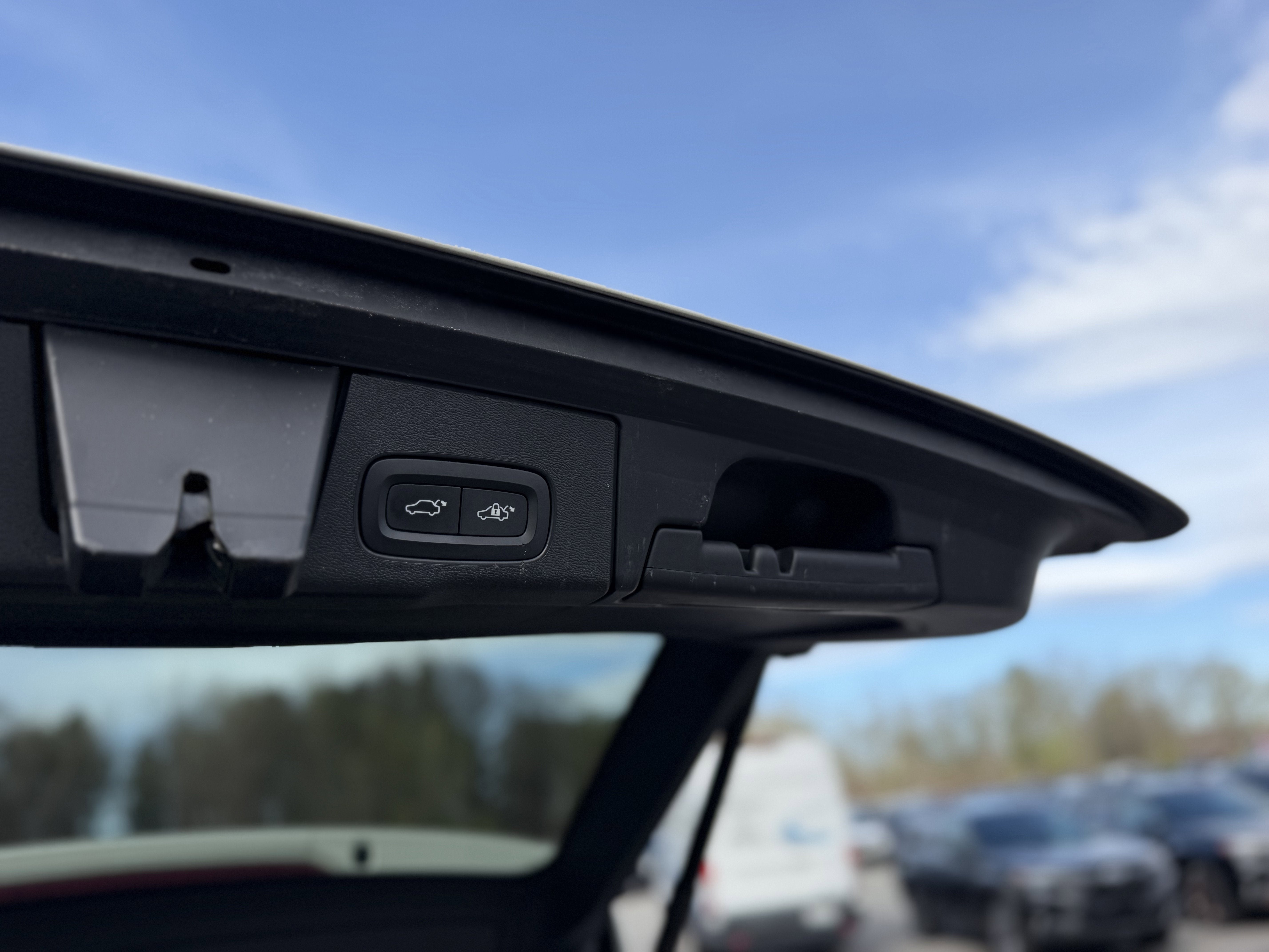 2019 Volvo XC60 T6 Momentum